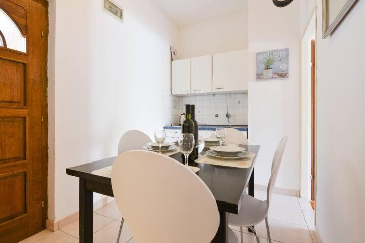 Apartments Pero Zapuntel ภายนอก รูปภาพ